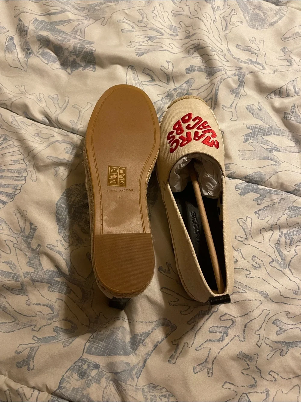 Marc Jacobs Cream Canvas Espadrilles with Red Embroidery